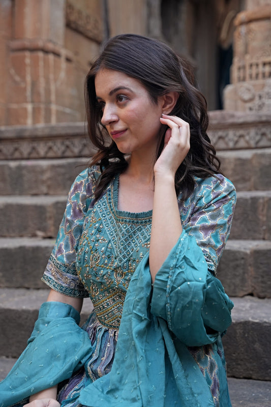 Introducing "Turquoise Tranquility" – a captivating addition to the Charme Chic Collection by KC