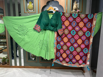 KC Traditional Mirror Work