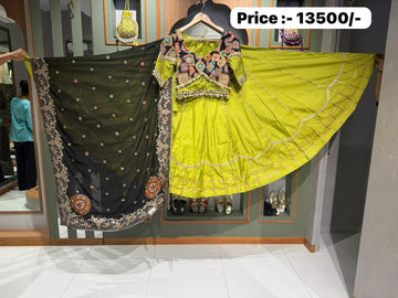 DJ011182-BLACK ,KC VINTAGE BLOUSE -1 ,KC 000521