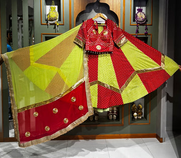Vibrant Red & Parrot Green Bandhani – Angy Style Festive Set